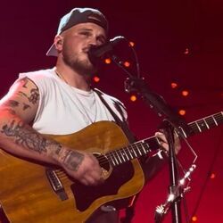 Madeline Acoustic Live Chords by Zach Bryan