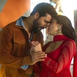 Tere Vaaste Chords by Zara Hatke Zara Bachke