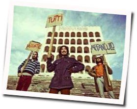 The Zen Circus chords for Pisa merda