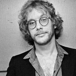 Lord Byrons Luggage Intro Tab by Warren Zevon