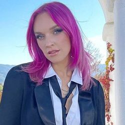Ashley  Chords by Zolita