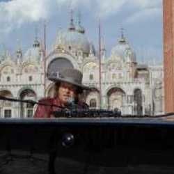 Amore Adesso Chords by Zucchero