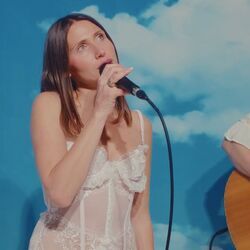 Lily Meola guitar chords and tabs | GuitarTabsExplorer