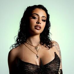 Malu Trevejo guitar chords and tabs | GuitarTabsExplorer.com